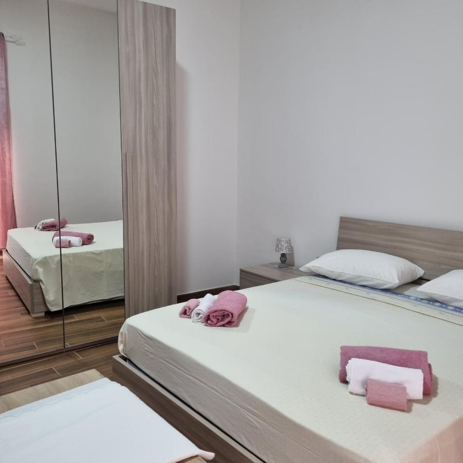 Casa Vacanze "Albachiara" Brindisi Exterior foto